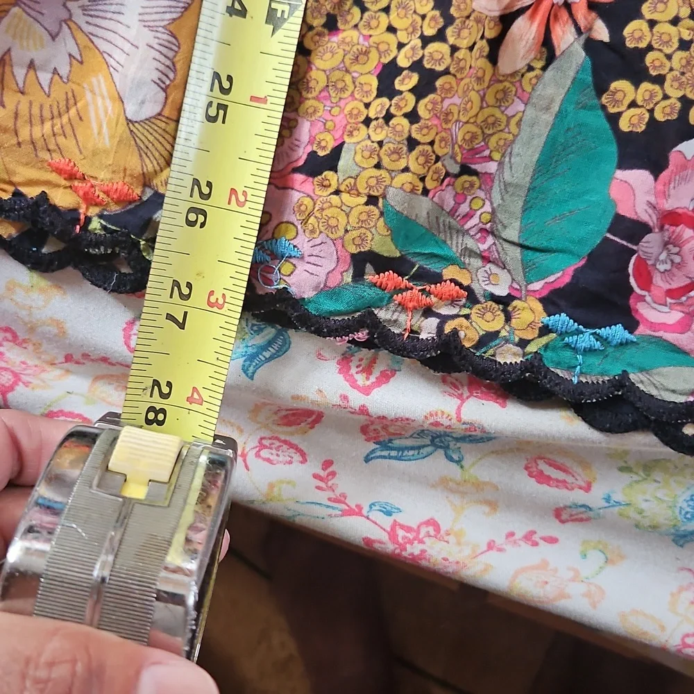 Johnny Was Multicolor Floral Embroidered Top - Picture 5 of 7